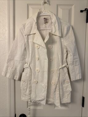 White Women's Double-Breasted Trench Short Coat